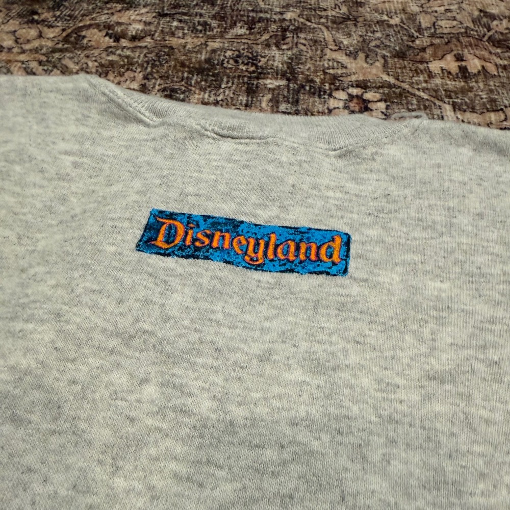 Vintage Disney Eeyore Crewneck Sweatshirt Unisex XL Disneyland‎ Made In USA - Picture 4 of 9